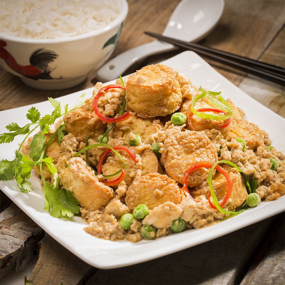 Minced Chicken with Fried Egg Tofu Recipe
