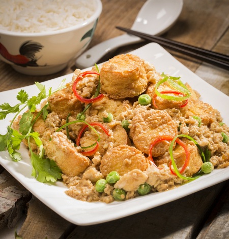 Minced Chicken with Fried Egg Tofu Recipe